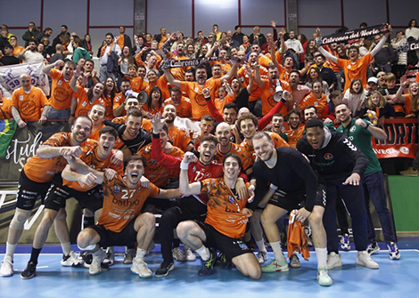 el club balonmano torrelavega